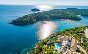 Myzen Villa Asana & Villa Kenshya